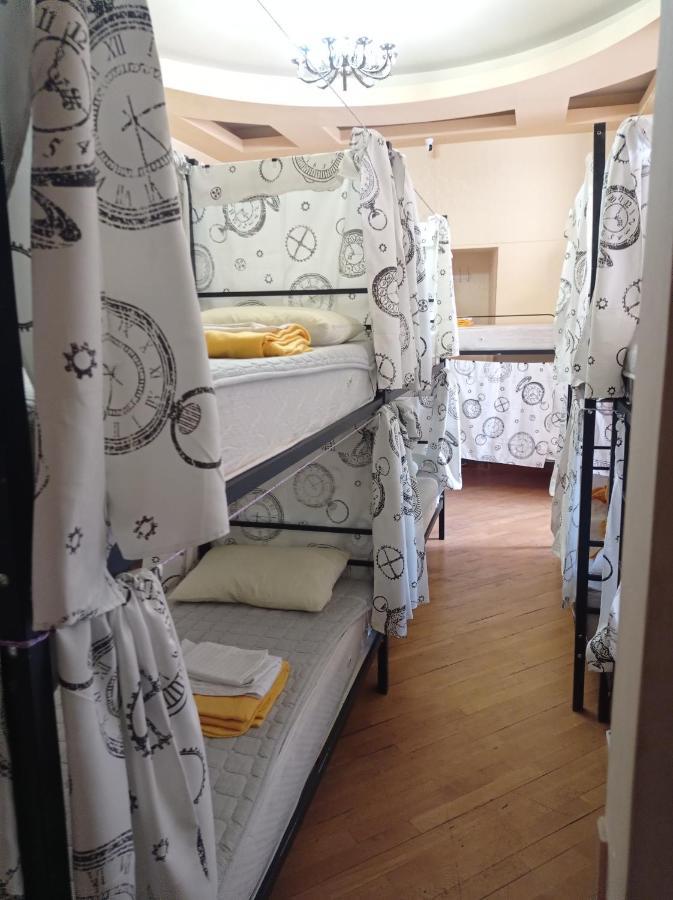 Sun City Hostel 예레반 외부 사진